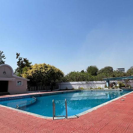 Soho House By Jayshrea Hotel Chandrapur Exterior photo